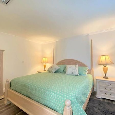 North Naples Cheerfull 4/Bed/ 3 Bath / Pool / Best Location מראה חיצוני תמונה