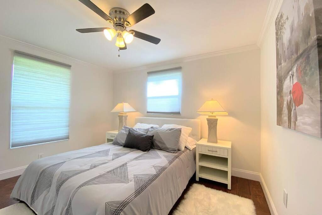 North Naples Cheerfull 4/Bed/ 3 Bath / Pool / Best Location מראה חיצוני תמונה