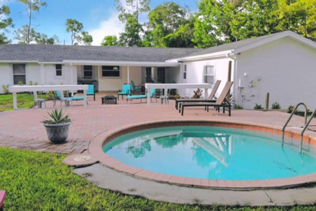 North Naples Cheerfull 4/Bed/ 3 Bath / Pool / Best Location מראה חיצוני תמונה